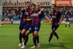 姆巴佩盛赞阿隆索：球队主帅引领争冠之路，助力球队成长