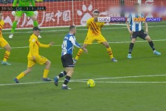 雷奥瓦莱卡诺：赛车手与商业帝国的双面人生