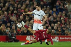 从被豪门拒绝到身价4000万！25岁黑马神锋4场造5球，逆袭典范！